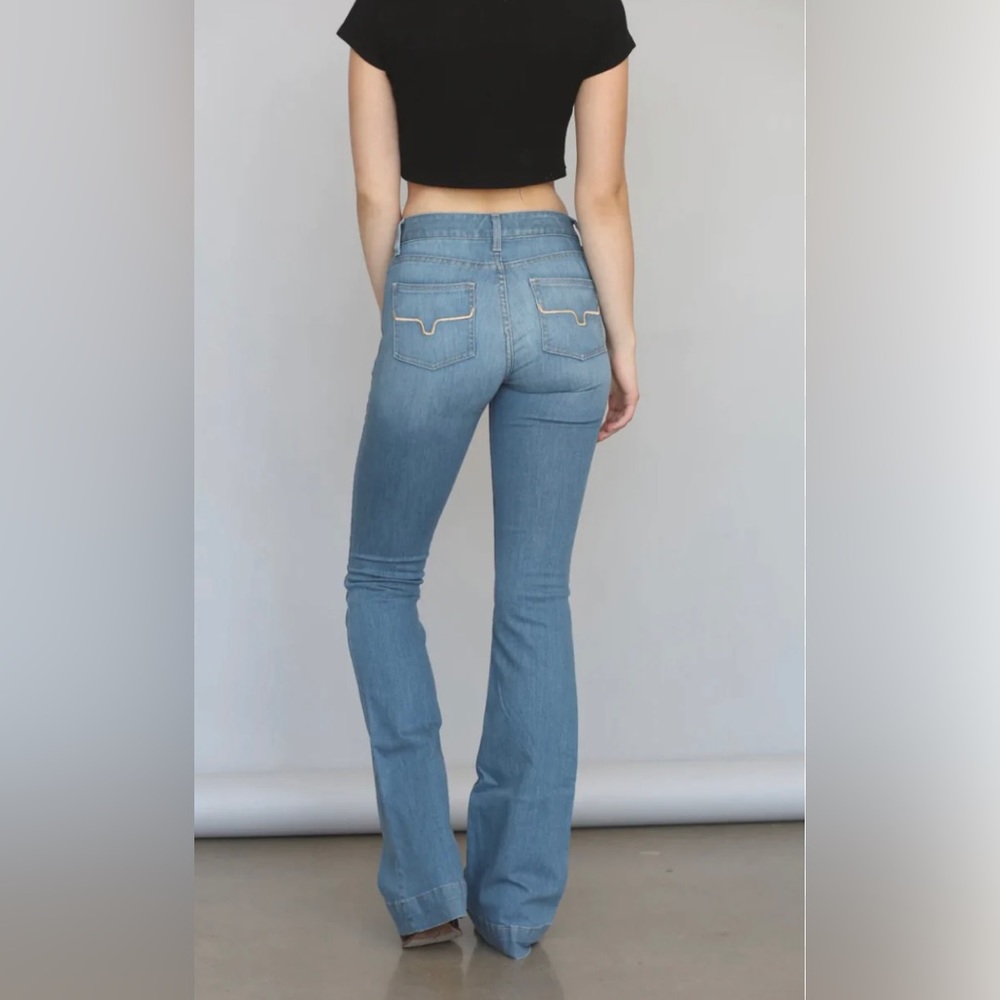 KIMES RANCH Lola Soho Fade Jeans